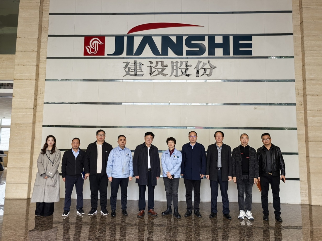 深化产教融合，共育工匠人才——校领导一行赴重庆建设汽车系统股份有限公司开展校企合作交流