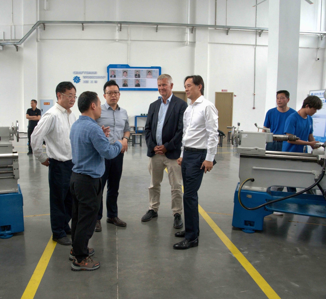 共探合作新路径 | 中欧经济文化中心领导一行赴开云在线登录app入口调研