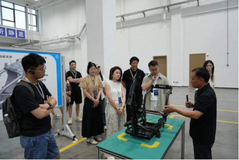 新华社、央视新闻、人民网等权威媒体访问我校