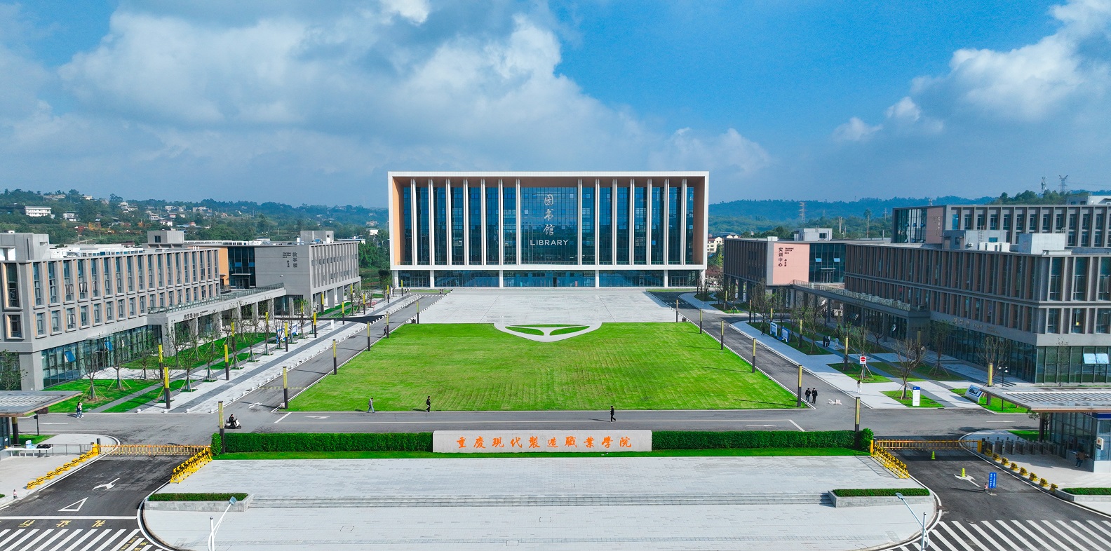 8d717f29deab5880bee2f3ddd58ba627