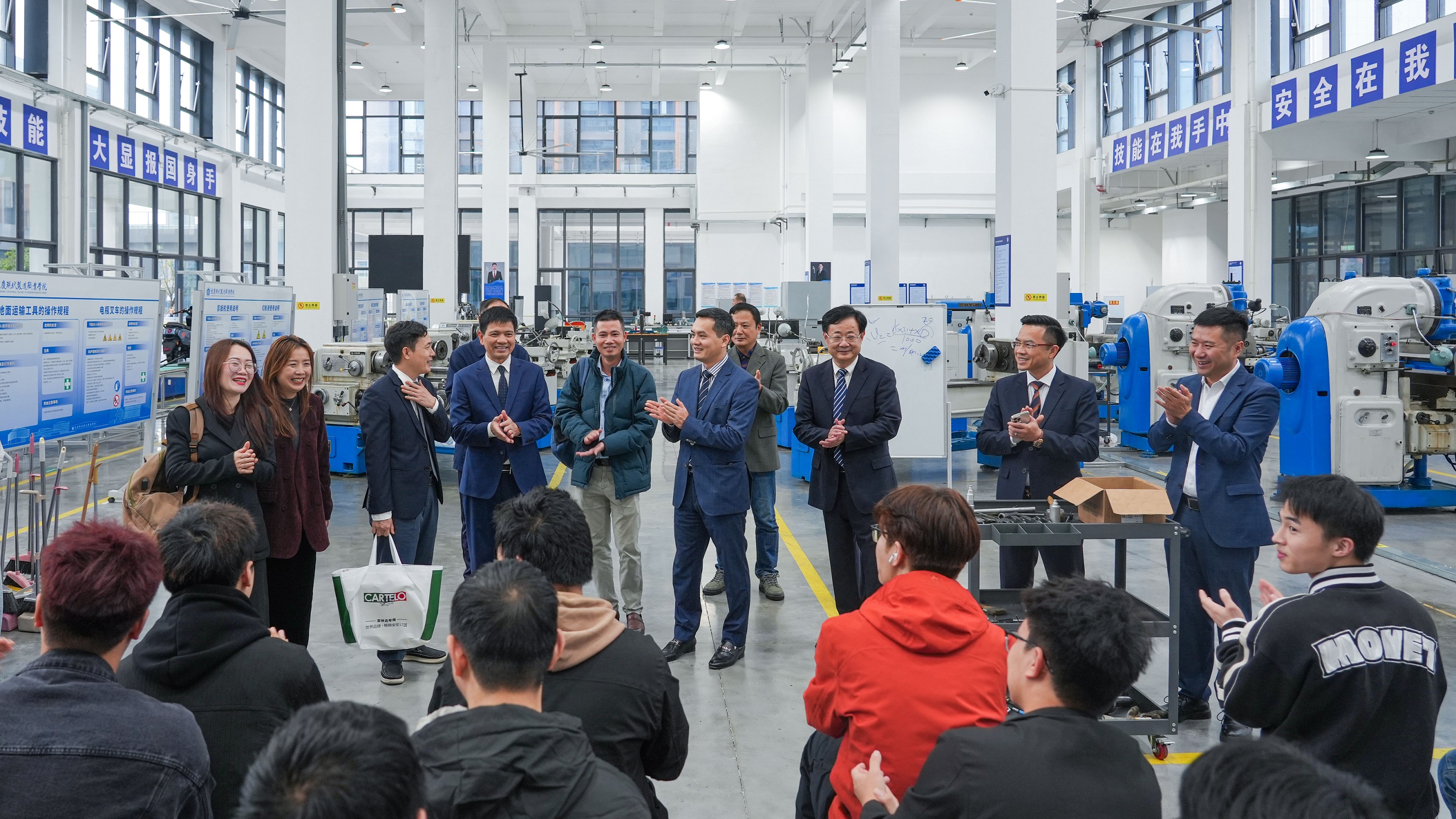 a7aab59ea8b4895248181730e01555ed