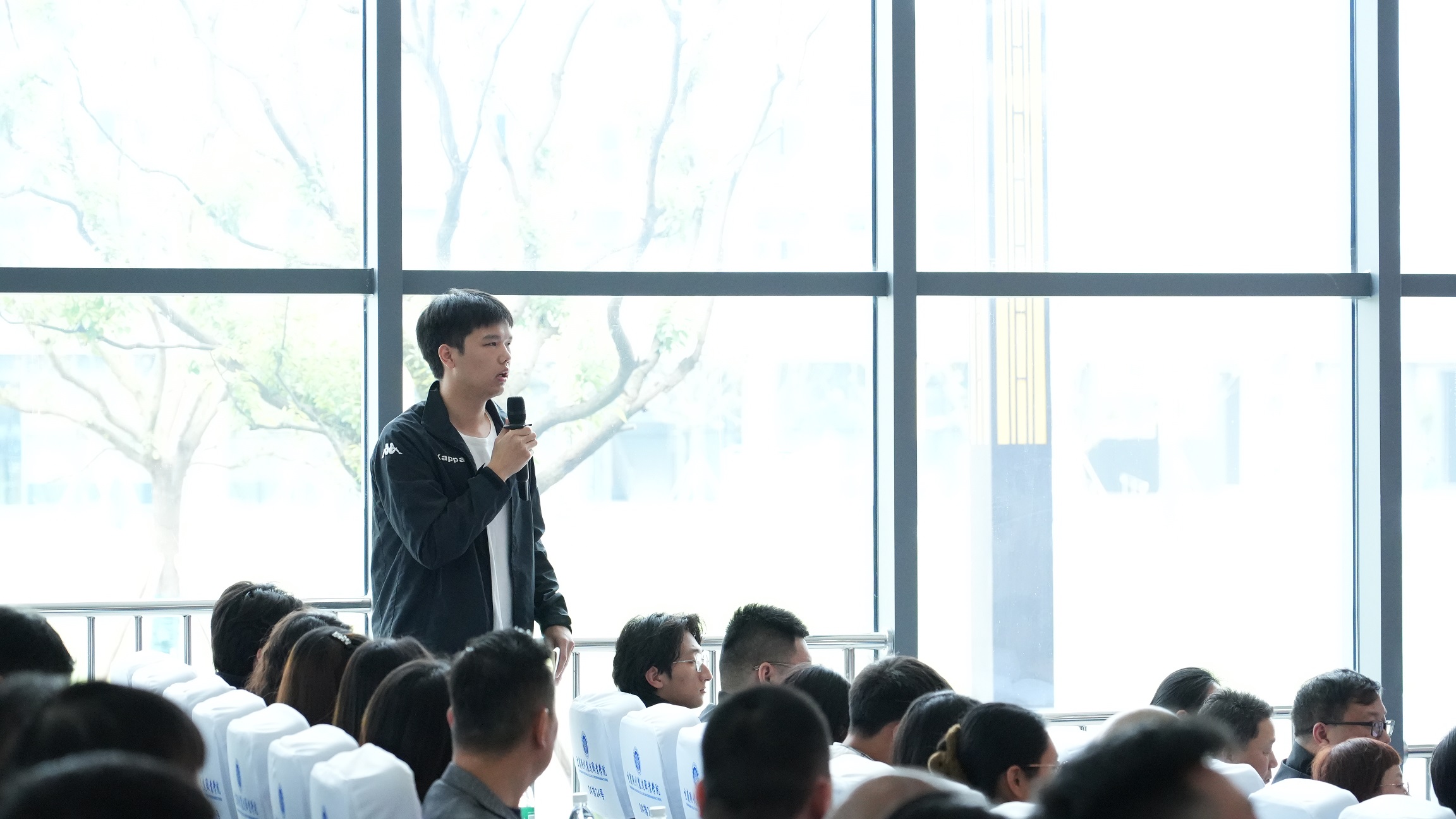 d91bd9f278cd8bb3223aea0a92796e34